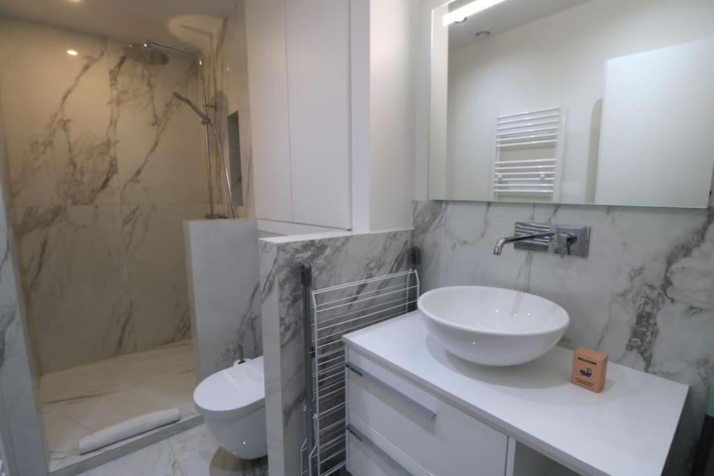 Neuf & Cosy - 2 Chambres - 11E Paříž Exteriér fotografie