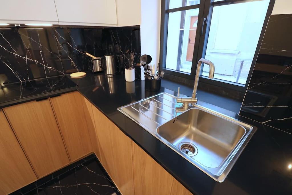 Neuf & Cosy - 2 Chambres - 11E Paříž Exteriér fotografie